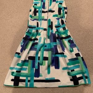 Vince Canute geometric shape dress size 4